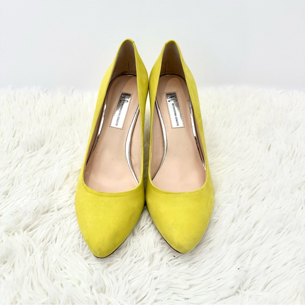 INC International Concepts Yellow Heels Size 8 Pumps